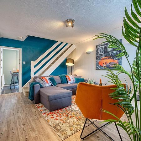 Capri 13 Sa - Contemporary 2 Bedroom House In Loughborough With Free Parking, Close To Loughborough University & M1 Motorway Exterior foto